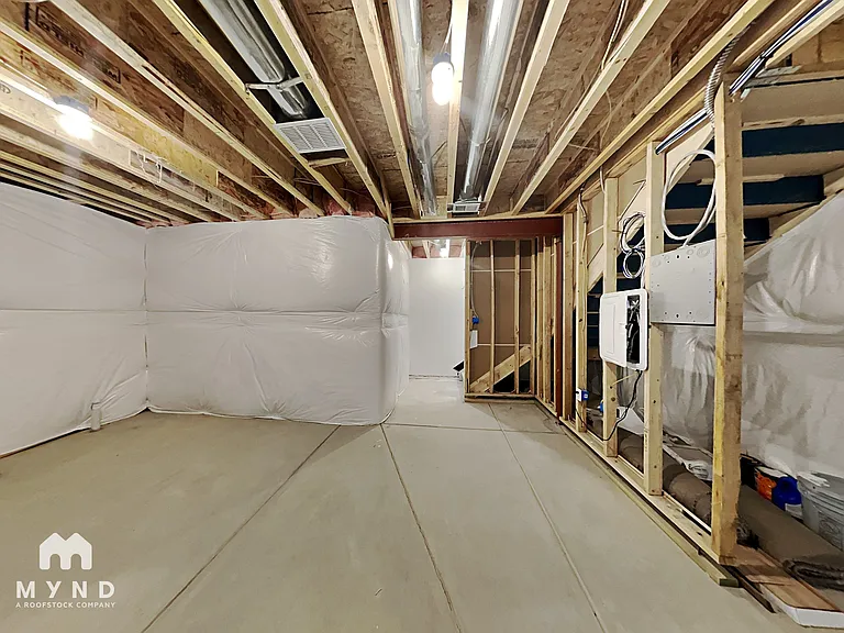 5894 Perth St — Photo 33