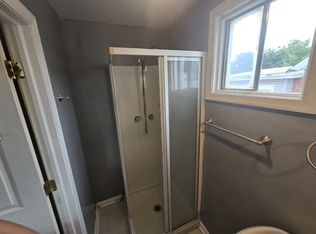 105 W 24th St APT 3, Chester, PA 19013