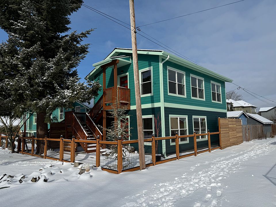 2nd image of 4806 NE 25th Ave Unit C