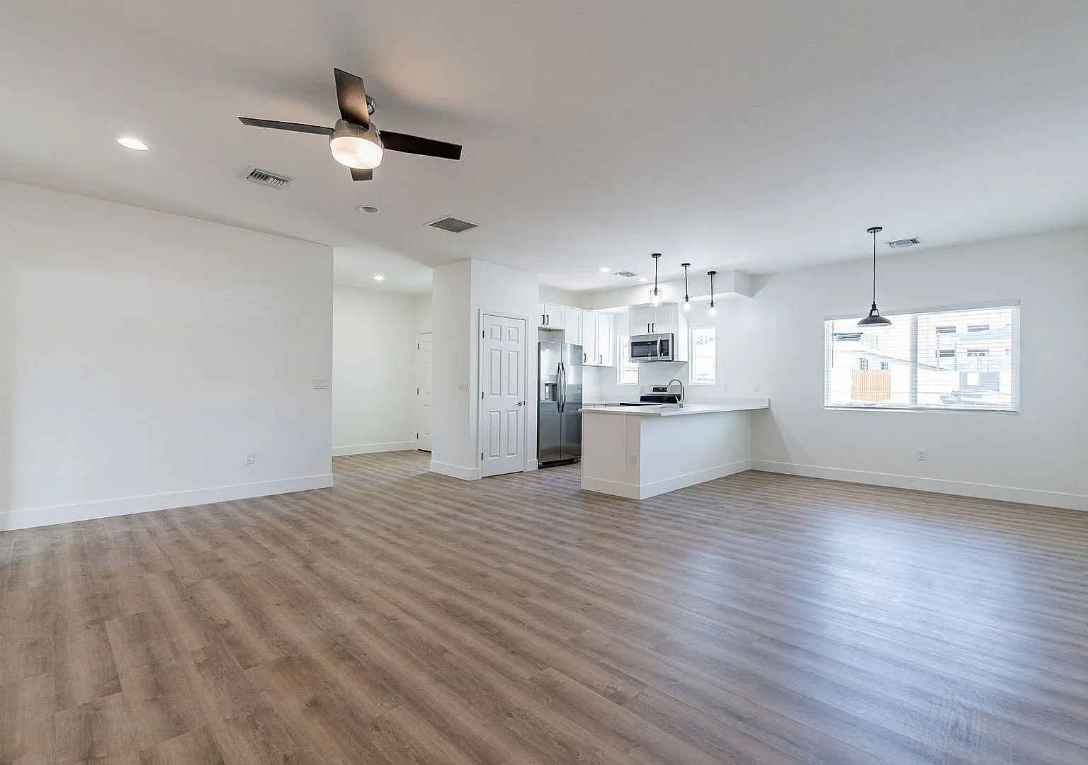332 & 334 N. Warren Ave. — Photo 1