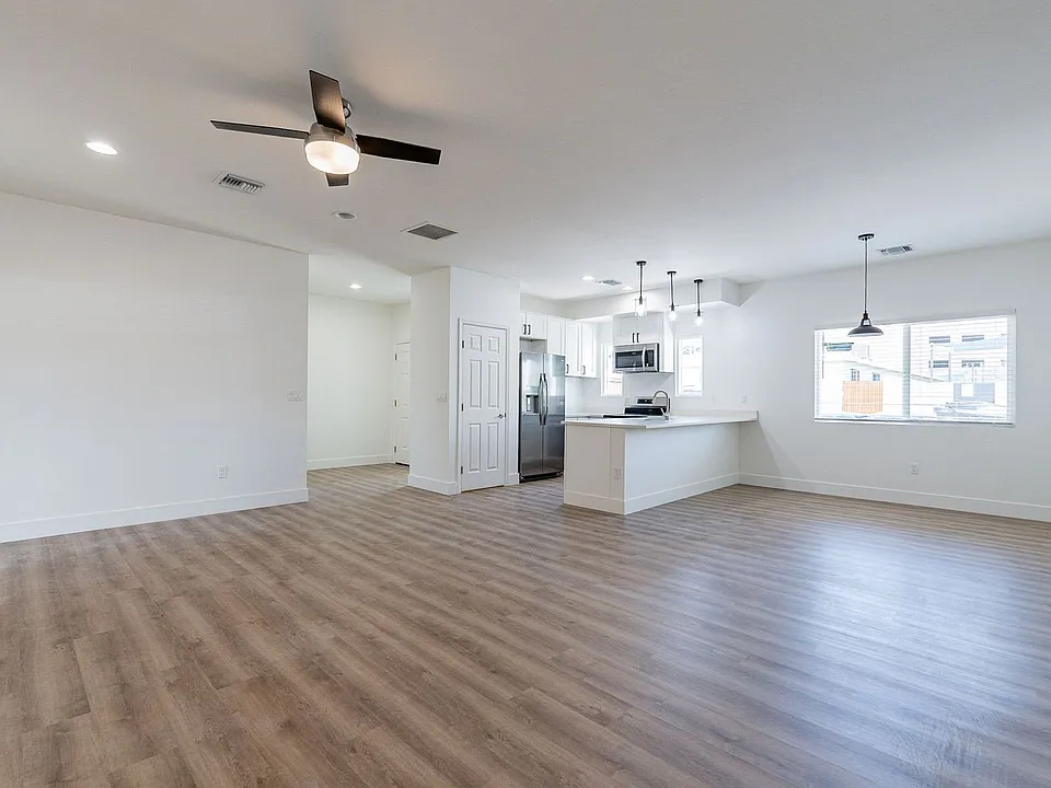 332 & 334 N. Warren Ave.