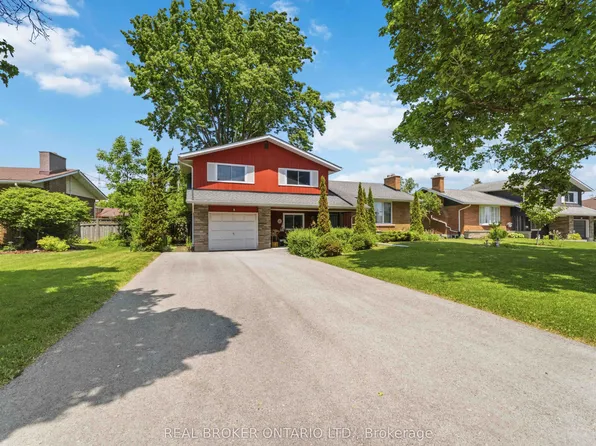 30 Springhead Gdns, Welland, ON L3C 5A8