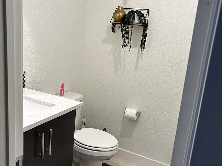powder room
