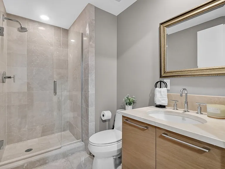 17001 Collins Ave #3402 — Photo 18