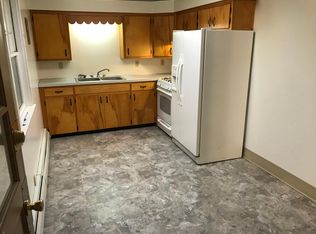 904 W Brook St APT 5, Mitchell, IN 47446