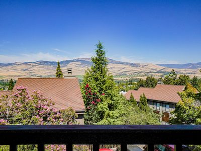 311 Ravenwood Pl, Ashland, OR, 97520