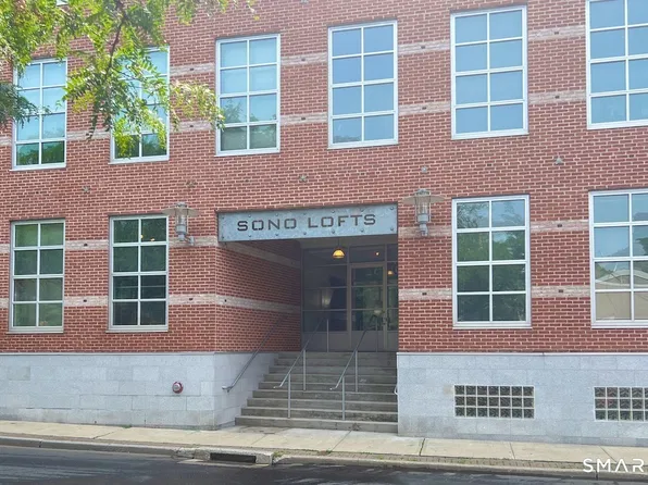 10 Ann St APT 101, Norwalk, CT 06854