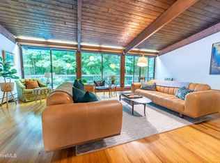 20 Forest Rd, Williamstown, MA 01267