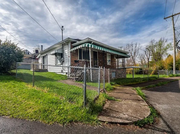 224 N Vance Dr, Beckley, WV 25801