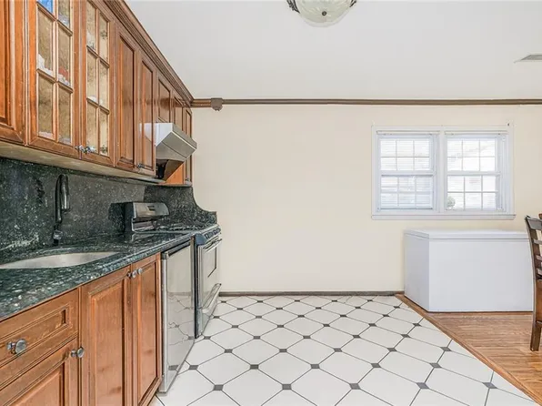 70 Figurea Avenue image 8 of 23