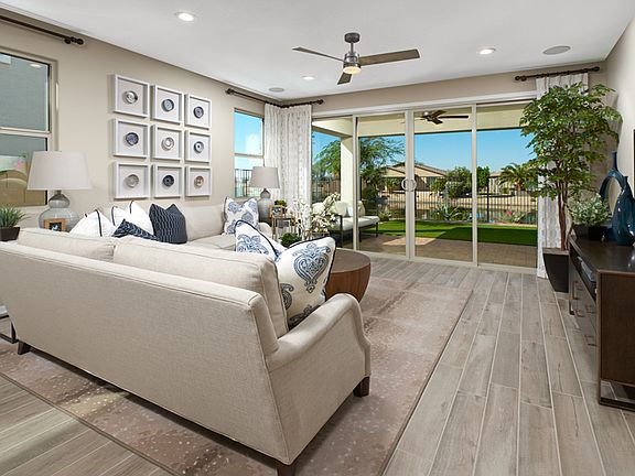 Floor plan model picture to demonstrate the "center meet" 12'' sliding glass door.