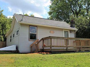 2310 S Gilbert Rd, Lansing, MI 48911