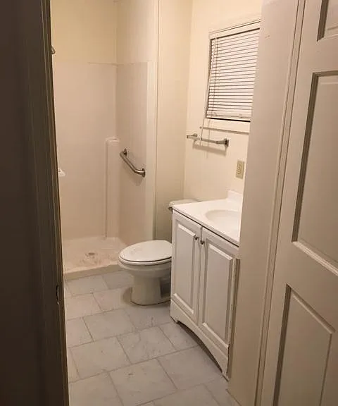 55 Cox St #B — Photo 7