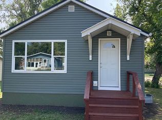 1008 2nd St NE, Devils Lake, ND 58301