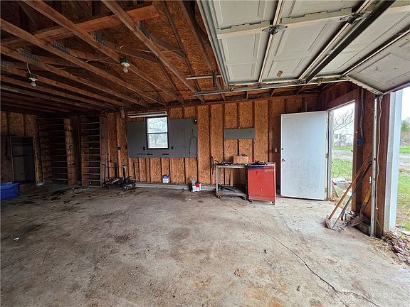 4th image of 5217 Millerstown Rd