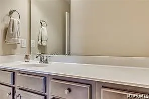 9319 Concord Park Dr — Photo 26