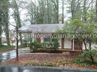 109A W Blythe Cir, Hendersonville, NC 28739
