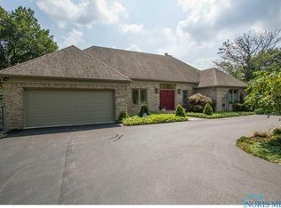 5669 N River Rd, Waterville, OH 43566