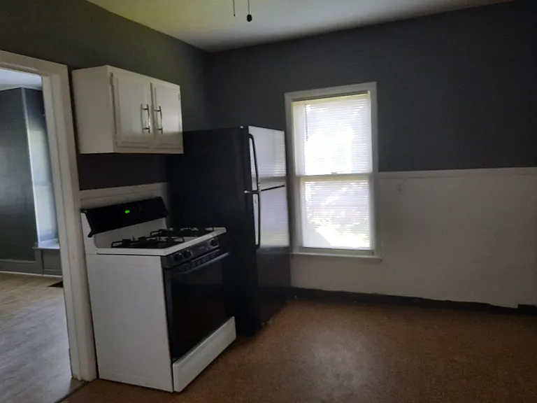 203 Wilson St — Photo 14