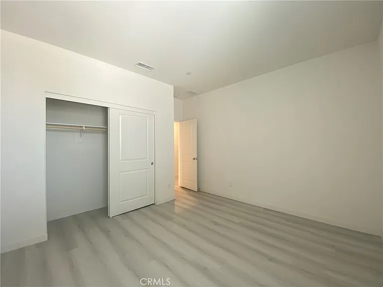 2932 E Silver Sky Dr — Photo 9