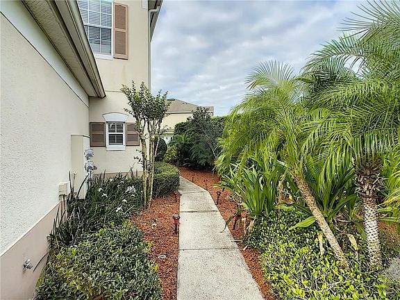 4th image of 1651 Croydon St #3