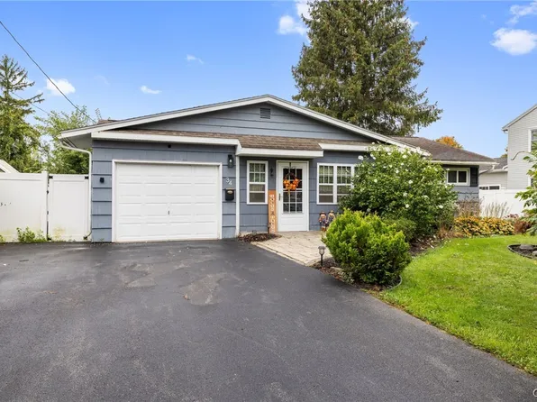 34 Bayberry Cir, Liverpool, NY 13090