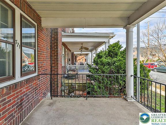 4th image of 721 Spring St