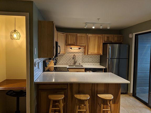 Full kitchen complete with all of your cooking needs