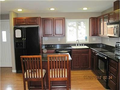 3rd image of 3445 S 176th St Unit 315