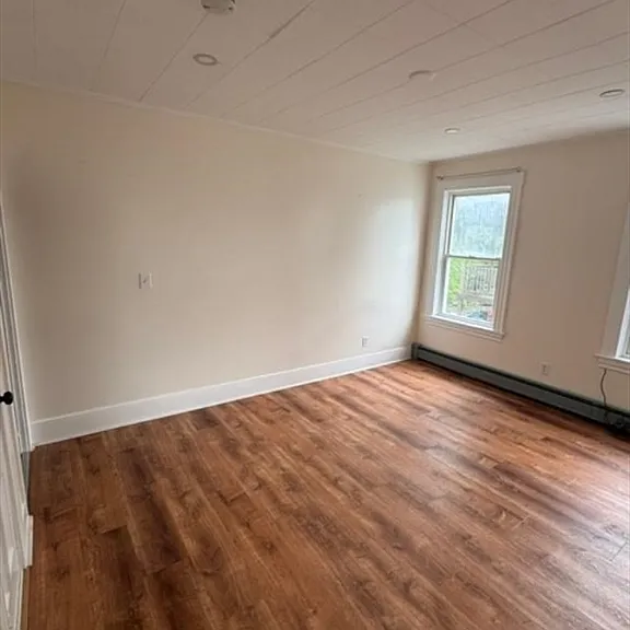 242 Pine St #2 — Photo 5