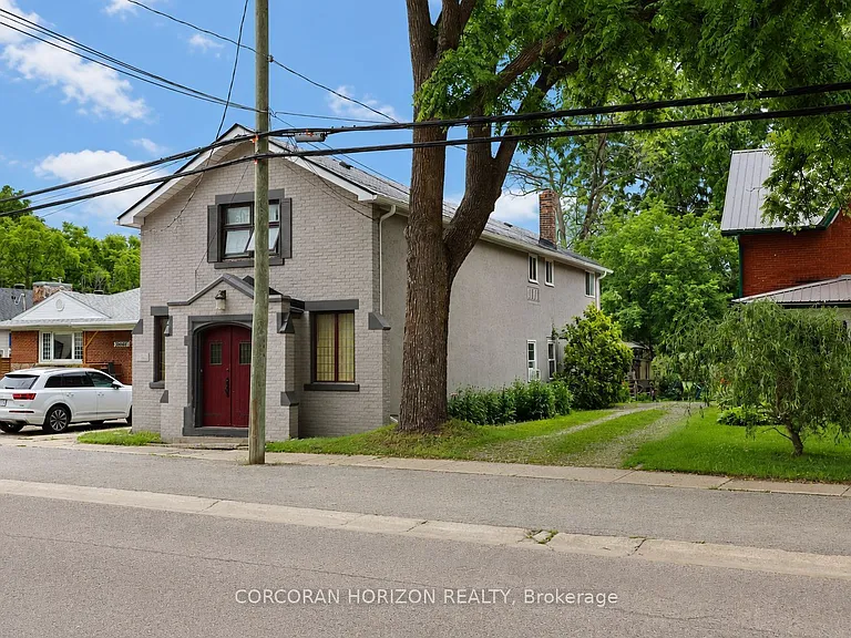 20407 Leslie St — Photo 2