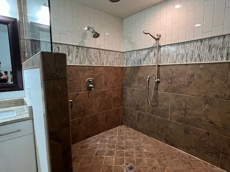 121 Gilbert Curry Dr — Photo 17