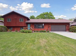 608 E Webster St, Polo, IL 61064