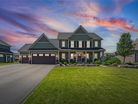 2nd image of 199 Forest Glen Dr