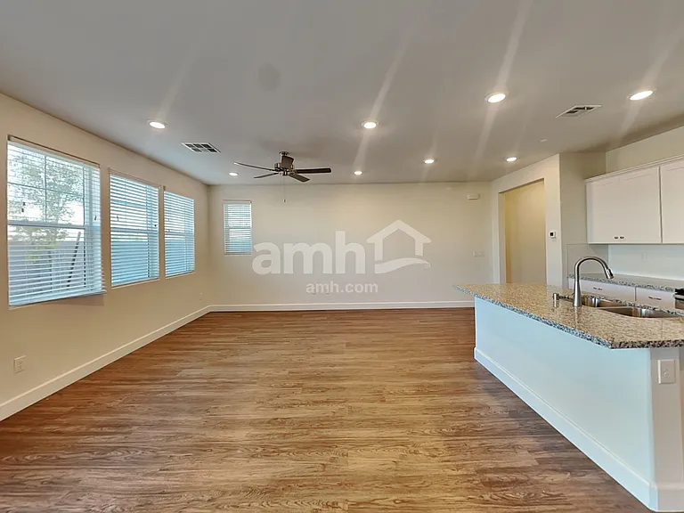 8185 Inhibition Ct — Photo 5