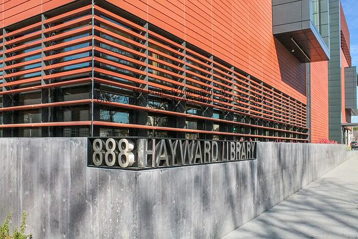 2 bed, 1.5 bath, $2,595 — Photo 2