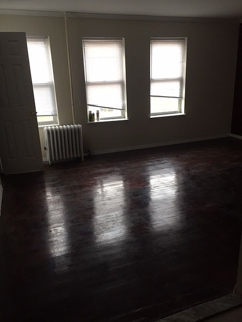 2nd image of 2315 21st St