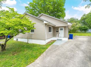 111 Newberry Cir, Oak Ridge, TN 37830
