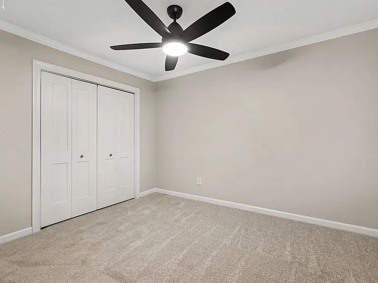 9606 Fairway Ridge Rd — Photo 16