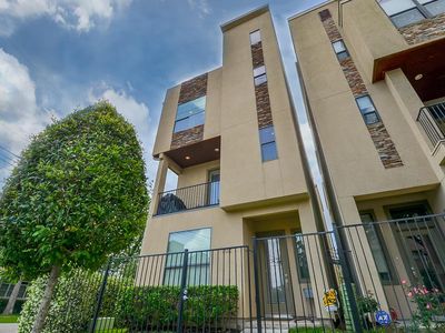 702 W 8th St, Houston, TX, 77007