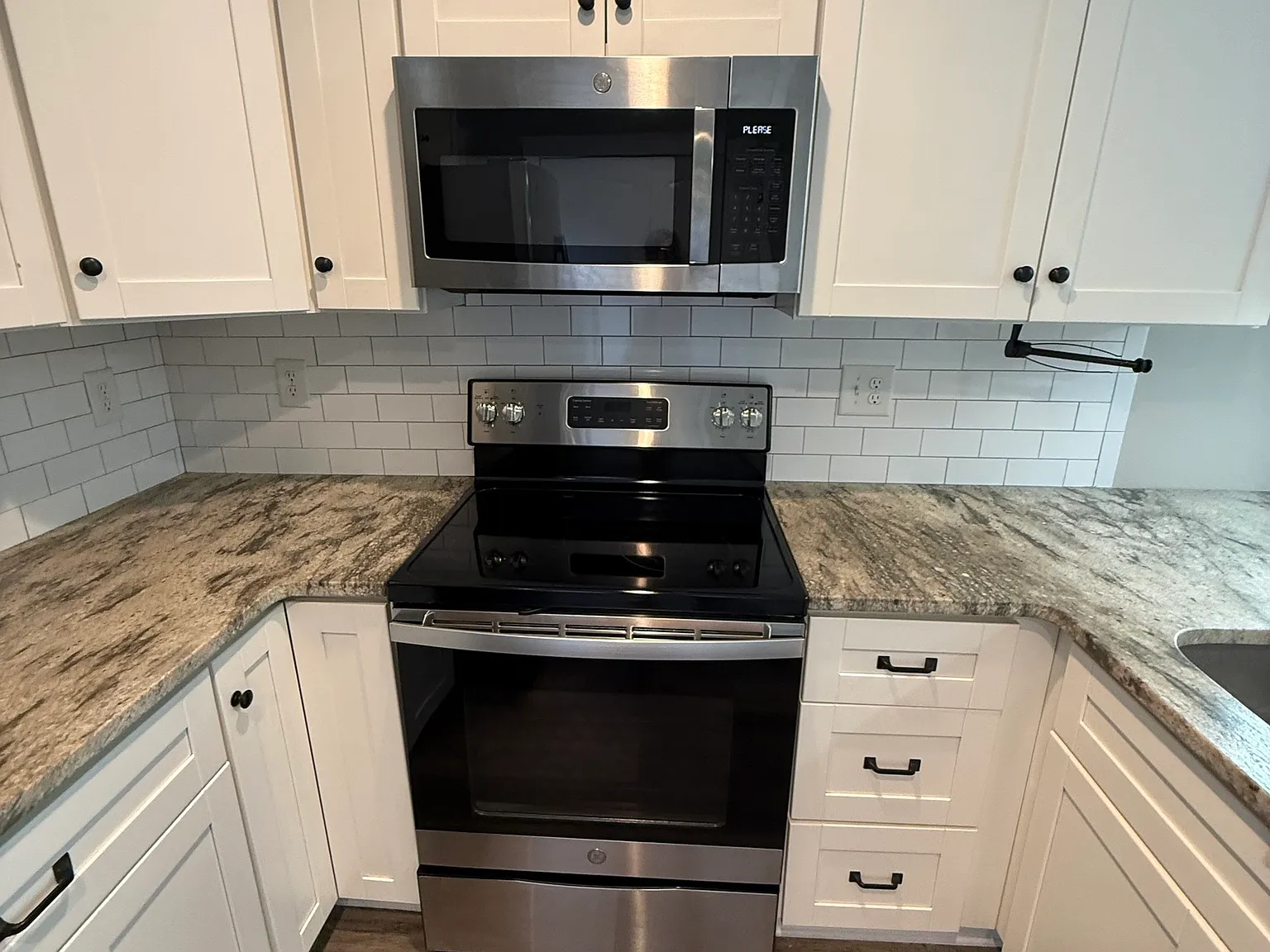 2 bed, 2.5 bath, 1225 sqft, $1,400 — Photo 4