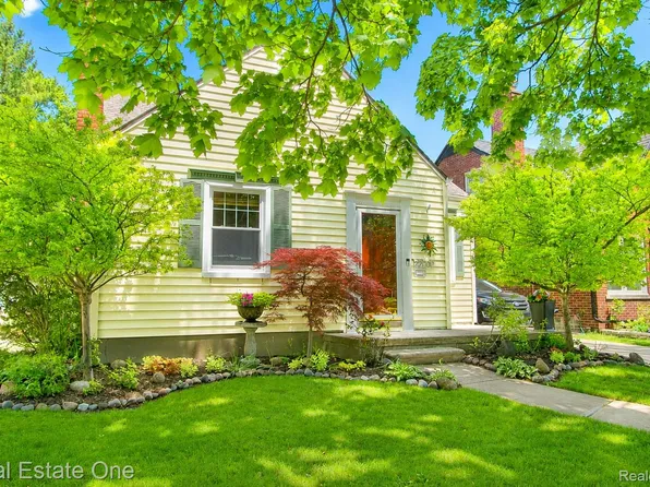 22108 Military St, Dearborn, MI 48124