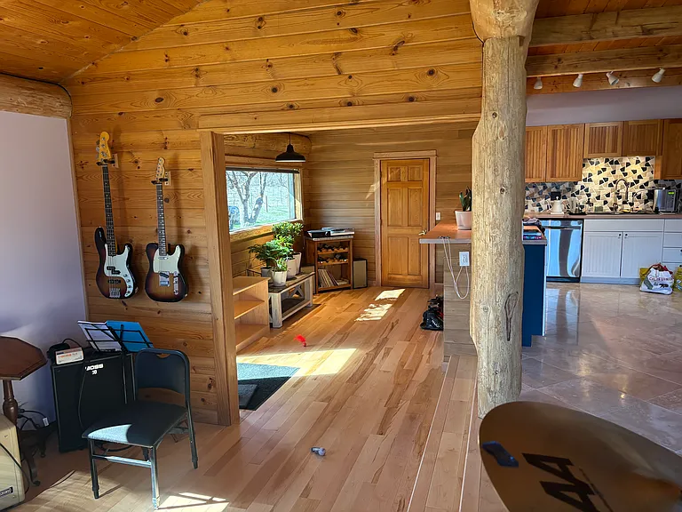 6 Beaver Pond Rd — Photo 13