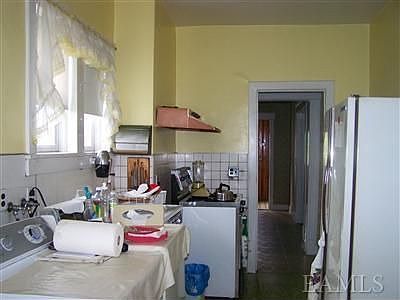 4th image of 3 Elizabeth Pl
