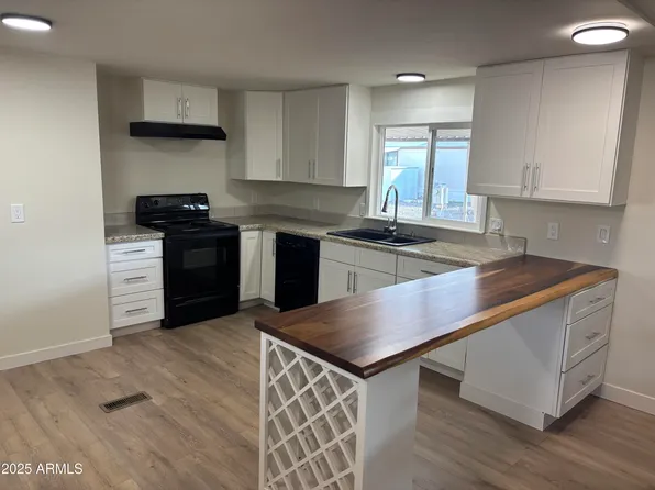 535 S Alma School Road #135, Mesa, AZ 85210