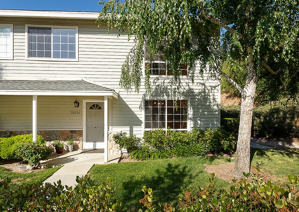 1st image of 26256 Alizia Canyon Dr