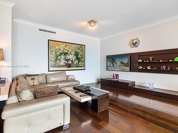 4th image of 10295 Collins Ave Unit 304