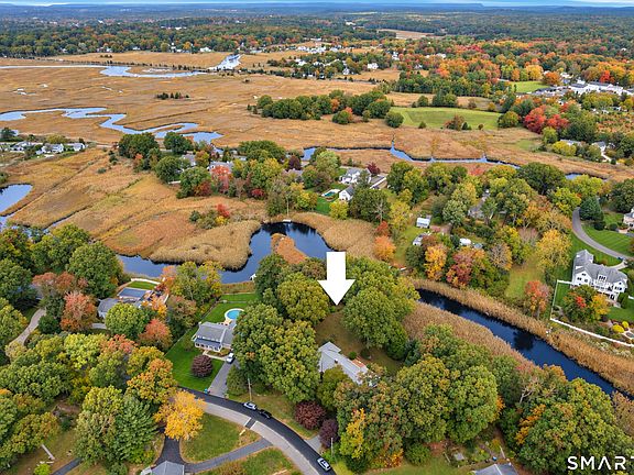 2nd image of 56 River Edge Farms Road