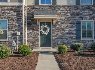 20 Eagle Field Ln, Greenville, SC 29607