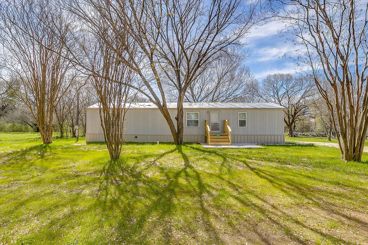 Property Photo - 1948 Lariat Ln